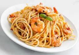 Perfekcyjne spaghetti z krewetkami i chili? Poznaj sekrety!