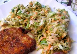 Jak zrobić surówkę z kapusty włoskiej, która zachwyci każdego gościa