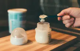 Jak nauczyć dziecko pić z butelki - sprawdzone porady rodziców