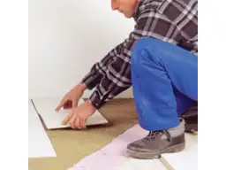 Jaki grunt na lastryko, aby poprawić przyczepność płytek?