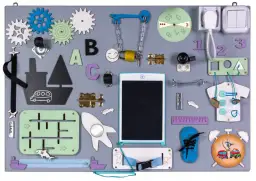 Tablica sensoryczna Montessori: Rozwój, DIY i bezpieczny zakup