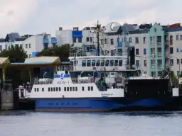 Jak kursuje prom w Świnoujściu? Sprawdź godziny i trasy rejsów