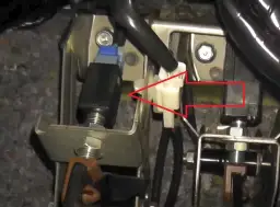 Gdzie jest czujnik położenia sprzęgła w ix35? Oto co musisz wiedzieć