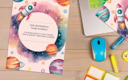 Kosmiczny dyplom urodzinowy do druku z rakietą i planetami. Idealny na prezent dla małego astronauty.