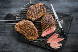 Préparez la meilleure bavette grillée : astuces et recettes inratables