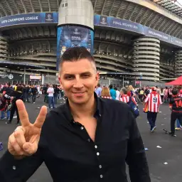 Borek wzrost: Ile naprawdę ma wzrost Mateusz Borek? Zaskakujące fakty