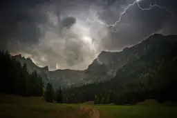 Czy w górach jest wyższe ciśnienie? Zaskakujące fakty o atmosferze