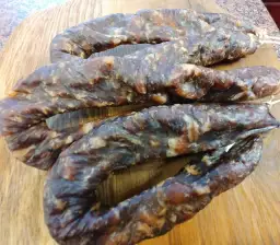 Jak suszyć kiełbasę: unikaj błędów i osiągnij idealne efekty