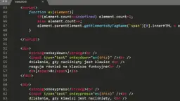 Kod JavaScript w pliku index.html obsługuje zdarzenia klawiatury, pokazując, jak html ile gelişmiş web işlemleri są realizowane.