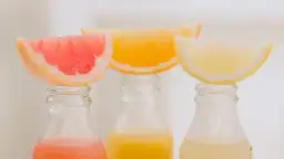 Czy sok zagęszczony jest zdrowy? Odkryj prawdę o jego właściwościach