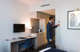 Jak wyłączyć klimatyzację w hotelu i uniknąć nieprzyjemnego chłodu