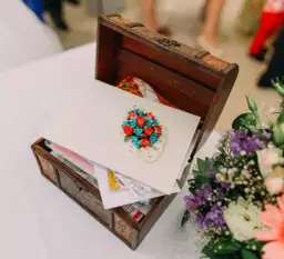 Ile daje rodzeństwo na wesele? Oto kwoty, które zaskoczą!