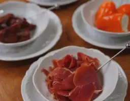 Co zrobić z wędliny na obiad? 10 pysznych i prostych przepisów