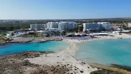 Najciekawsze atrakcje w Larnace, które musisz zobaczyć podczas wizyty