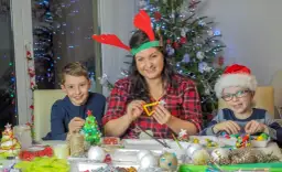 Ozdoby świąteczne jak zrobić z dzieckiem - kreatywne pomysły i instrukcje