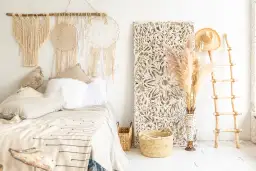 Jakie kolory ścian do dębu rustykalnego? Ekspert radzi!