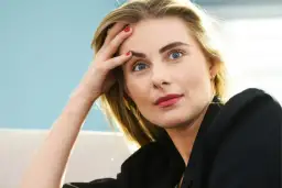 Katarzyna Zawadzka z La Strada - wiek i kariera artystki