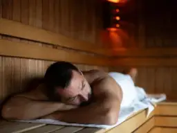 Sauna po treningu: Regeneracja czy ryzyko? Maksymalizuj korzyści!
