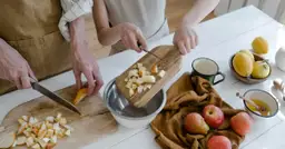  Prosta, smaczna i zdrowa - przepis na jabłka z kosztelą