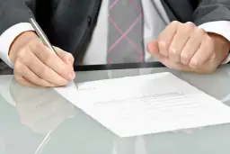 Jak długo czeka się na odpis z księgi wieczystej? Sprawdź terminy