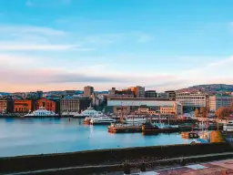 Oslo: Jak zaplanować podróż? Atrakcje, ceny, oszczędności