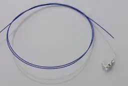 Jak zrobić naszyjnik z żyłki – proste kroki do pięknej biżuterii