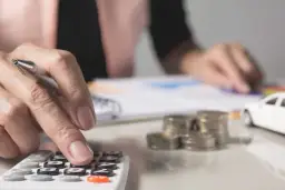 Ile samochodów można sprzedać bez działalności? Uniknij problemów z urzędem skarbowym!