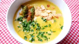 Zupa szparagowa: Mój przepis na aksamitny krem krok po kroku