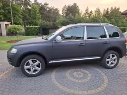 Ile kosztuje malowanie auta raptorem? Sprawdź ceny i ukryte koszty