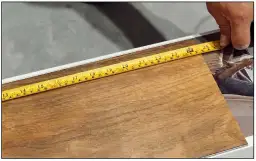 Jak zmierzyć pokój pod panele, aby uniknąć kosztownych błędów