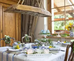 Stół Wielkanocny: Inspiracje na Potrawy i Dekoracje - Przewodnik