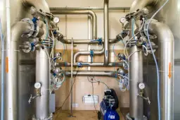 Jak podłączyć hydrofor ogrodowy - uniknij najczęstszych błędów