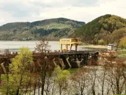 Najlepsze atrakcje nad jeziorem czchowskim, które musisz zobaczyć