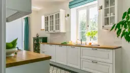 Wykończenie ścian w kuchni: Inspiracje i praktyczne porady