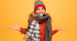 Jak ubrać dziecko do przedszkola zimą: praktyczne porady dla rodziców