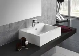 Jak dobrać baterię do umywalki, aby uniknąć problemów z długością wylewki