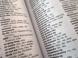 Pisownia "weekend": Jak pisać, odmieniać i nie popełniać błędów?