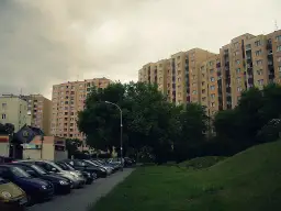 Jak dojechać na Osiedle Złotego Wieku w Krakowie? Praktyczny przewodnik