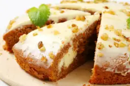 Dietetyczne przepisy na ciasta i desery, które nie zrujnują diety