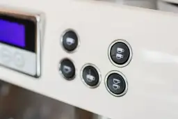 Ile prądu pobiera ekspres do kawy? Sprawdź, ile zapłacisz za energię