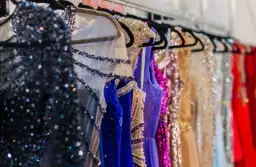 Gdzie kupić sukienkę na wesele w Olsztynie - najlepsze miejsca i porady