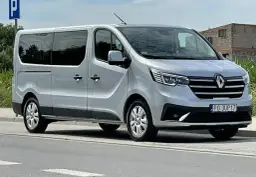 Jakie prawo jazdy potrzebne na bus 20 osobowy? Sprawdź wymagania