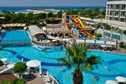 Turcja All-Inclusive: Czy można opuszczać hotel? Bezpieczeństwo i porady