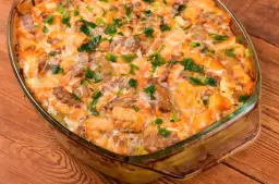 Pyszna zapiekanka z łososiem - przepisy, które zachwycą Twoje podniebienie