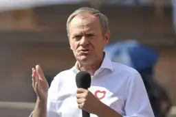 Wykształcenie Donalda Tuska: Czy ma doktorat? Prawda o studiach