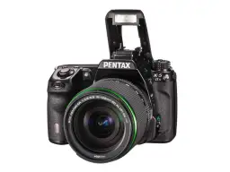 Jaki obiektyw do Pentax K-5 wybrać? Najlepsze opcje dla każdego fotografa