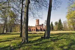 Pałac w Sorkwitach - historia, architektura i tajemnice tego miejsca