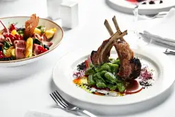 Menu na komunię: Tradycja i nowoczesność jak zaplanować idealne?