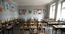 Ile trwają rekolekcje? Odkryj zaskakujące różnice w długości