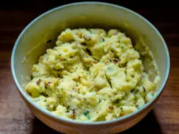 Jakie jedzenie w góry: najlepsze wysokokaloryczne i lekkie opcje